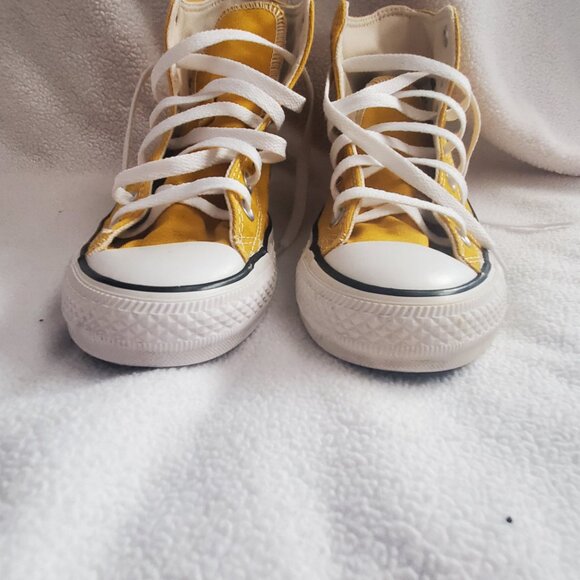 Converse Chuck Taylor high tops yellow women 8 men 6 with embroidery - Picture 8 of 9